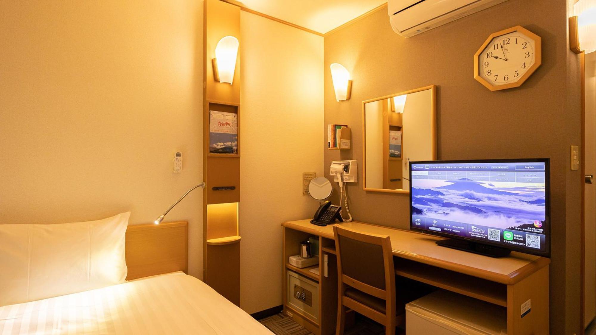 Toyoko Inn Hokkaido Sapporo Susukino Junction Room photo